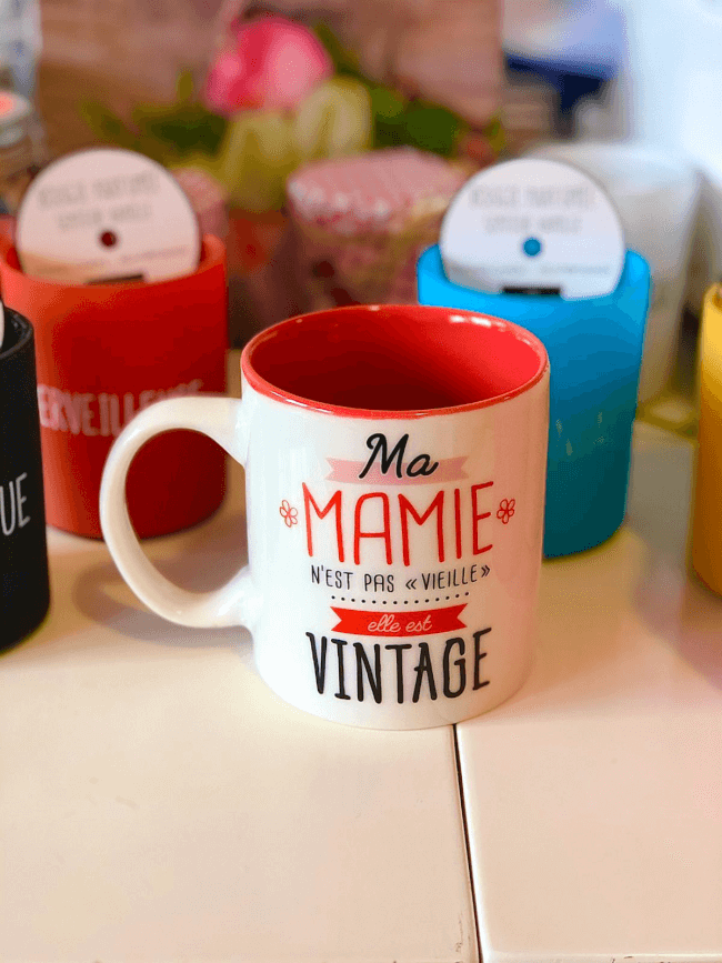 Image 1 Mug Ma Mamy n est pas vieille,elle est vintage