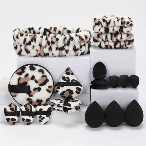 Le coffret beauté à offrir éponges maquillage et bandeaux style léopard