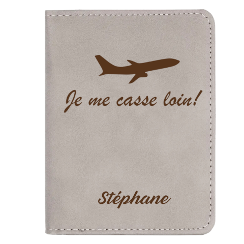Protège-Passeport Gris "Je Me Casse Loin" – Personnalisation Unique pour les Aventuriers