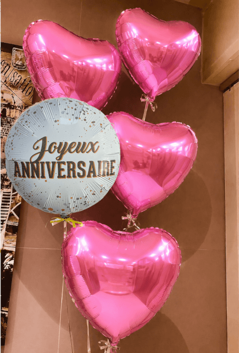 Bouquet de Ballons Anniversaire – Cœurs Roses & Ballon “Joyeux Anniversaire”
