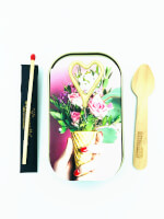 Vignette 1 Cake Surprise