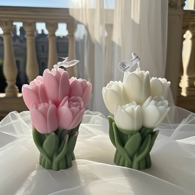 Image 1 Bougie Bouquet de Tulipes Rose – Ambiance festive et parfumée à la maison