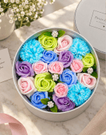 Coffret cadeau de fleurs de savon – Un bouquet éternel au parfum de rose