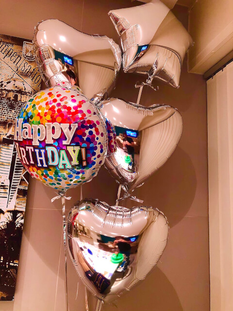 Livraison Bouquet de Ballons Argents Happy birthday 