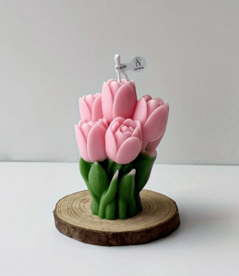 Bouquet de tulipes en bougie décorative