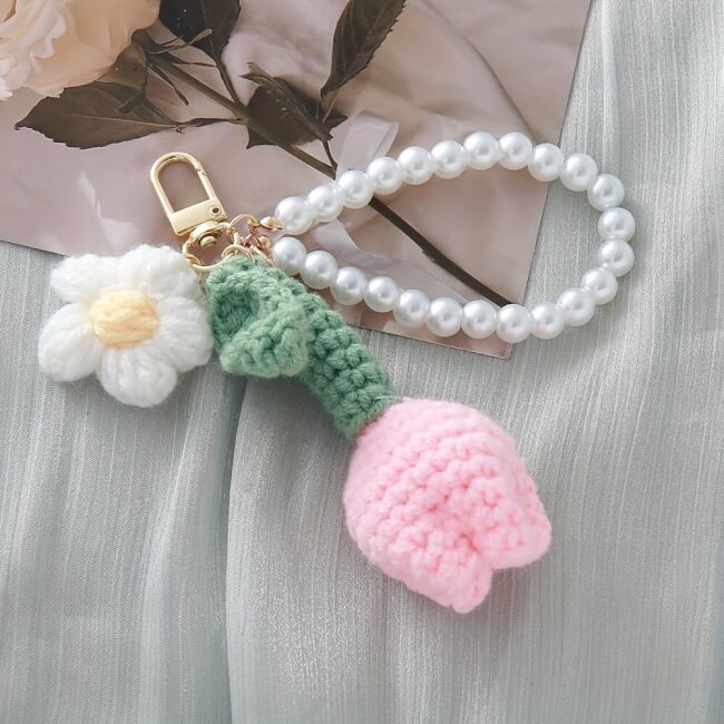 Image 1 Porte-clés en crochet avec fleur de tulipe pastel 