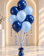 Bouquet de 8 ballons latex bleu ciel & bleu marine – Gonflés à l’hélium