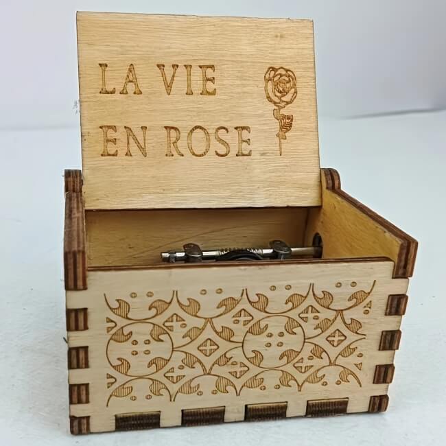 Image 1 Boîte à Musique – "La Vie en Rose"