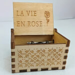 Vignette 1 Boîte à Musique – "La Vie en Rose"