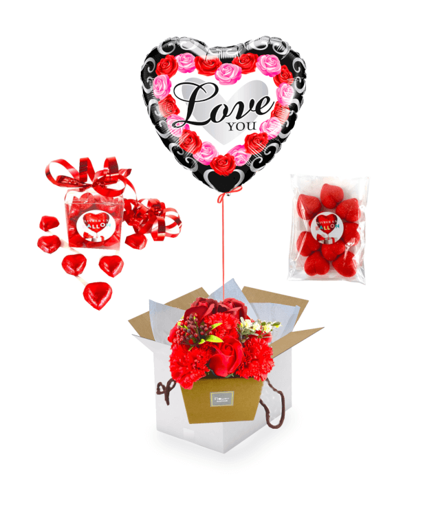 Image 1 Ballon Love you+Bouquet de rose rouge+chocolat+big fraise tagada