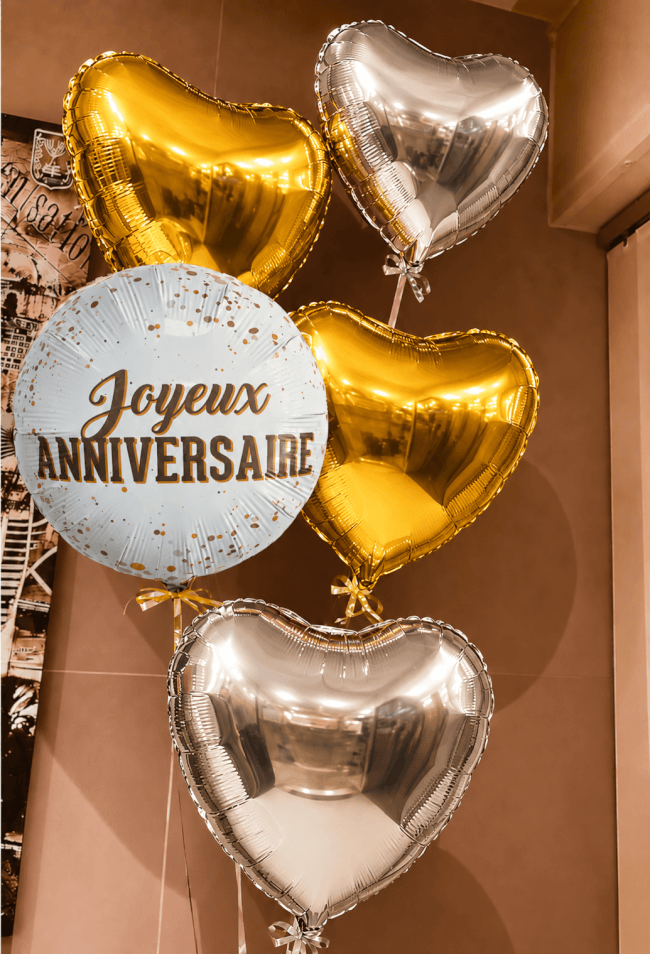 Image 1 Bouquet de ballons « Joyeux Anniversaire » avec cœurs dorés & argentés