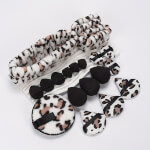 Vignette 3 Le coffret beauté à offrir éponges maquillage et bandeaux style léopard