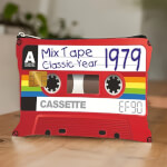 Vignette 3 Trousse de Toilette Vintage 1979 – Cassette Rétro – Cadeau original pour toutes occasions