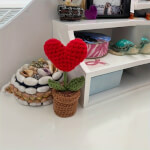 Vignette 3 Pot Cœur Crocheté à la Main 