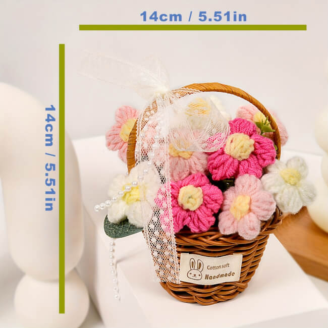 Image 2 Fleurs en crochet faites à la main dans un panier