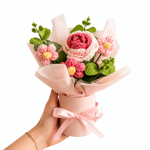 Image Bouquet de 3 Ballons Hélium & Bouquet de Fleurs au Crochet – Le Cadeau Surprise Inoubliable