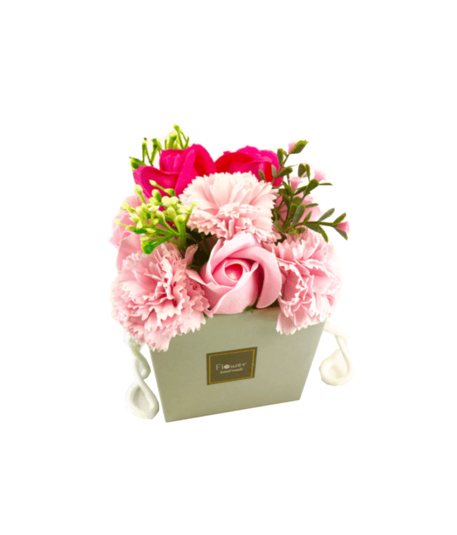 Coffret bouquet anniversaire composé de fleurs de savon rose