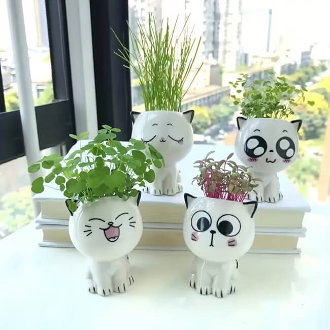 Image 3 Pot de fleurs mini chat en céramique – Le cadeau déco qui fait craquer petits et grands
